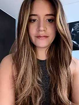 maliciaworld online show from October 12, 2025, 6:29 pm