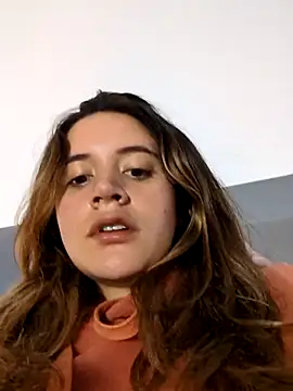 maliciaworld online show from October 27, 2025, 9:41 pm