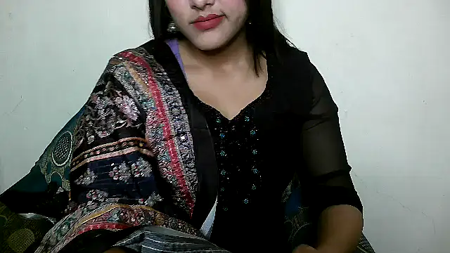 Snapshot of Princess_noorjahan chatting on January 22, 2025, 6:41 pm Princess noorjahan online show from January 22, 2025, 6:41 pm
