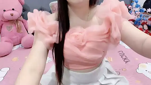 Funikio online show from April 16, 2026, 1:28 am