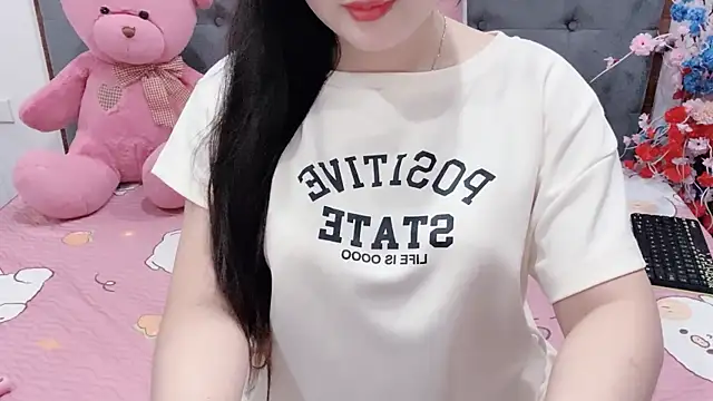 Snapshot of Funikio chatting on April 30, 2026, 1:23 am Funikio online show from April 30, 2026, 1:23 am