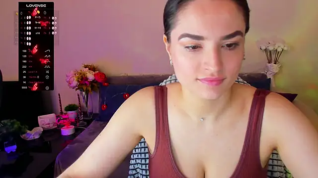 Snapshot of Camilla__one__ chatting on February 5, 2025, 4:59 am Camilla one online show from February 5, 2025, 4:59 am