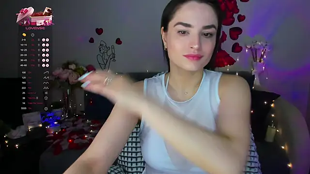 Snapshot of Camilla__one__ chatting on February 17, 2025, 1:36 am Camilla one online show from February 17, 2025, 1:36 am