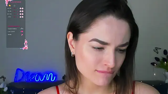 Snapshot of Camilla__one__ chatting on March 18, 2025, 7:41 am Camilla one online show from March 18, 2025, 7:41 am