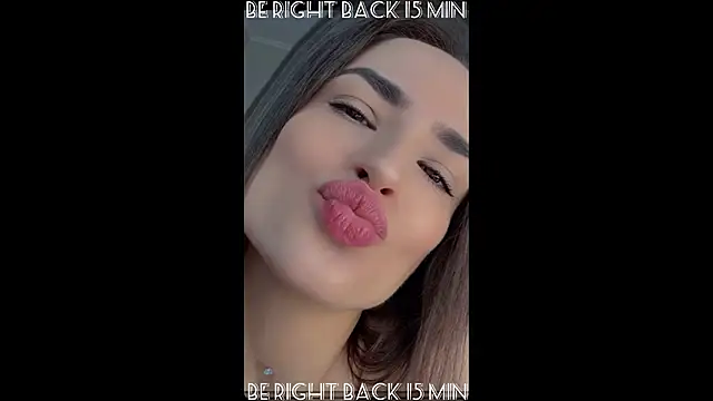 Snapshot of Camilla__one__ chatting on October 3, 2025, 1:02 am Camilla one online show from October 3, 2025, 1:02 am