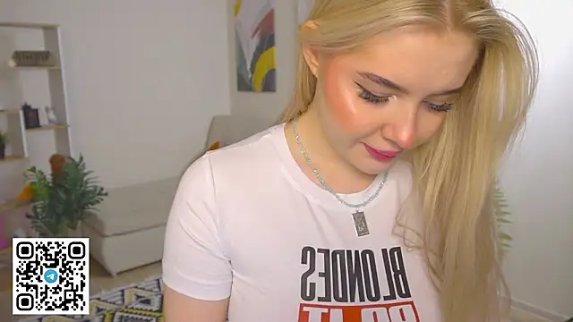 oliviabr0wn0 online show from February 9, 2026, 2:04 am