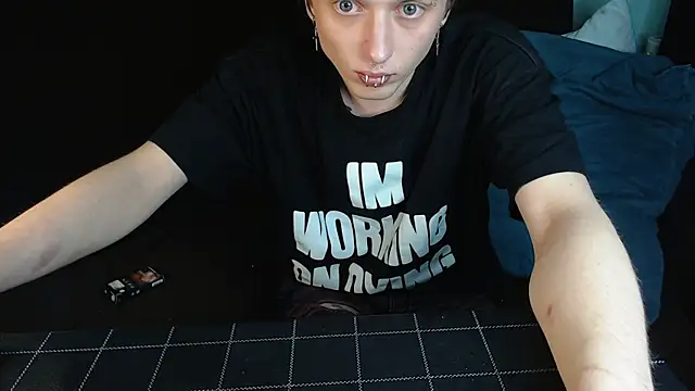 axxxturel online show from December 10, 2024, 2:06 pm