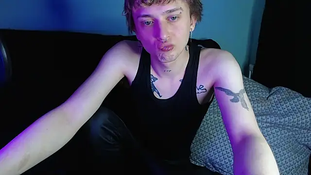 axxxturel online show from February 24, 2025, 9:31 pm