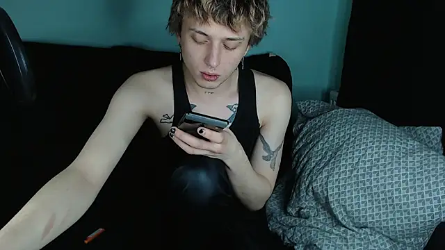 axxxturel online show from February 27, 2025, 11:15 pm