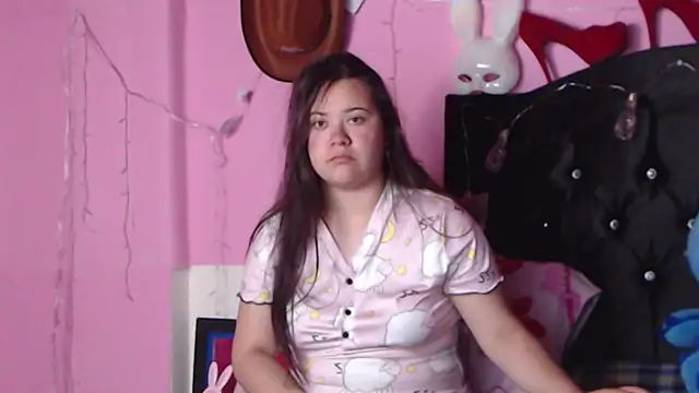 NikkiRous  online show from January 25, 2025, 11:34 am