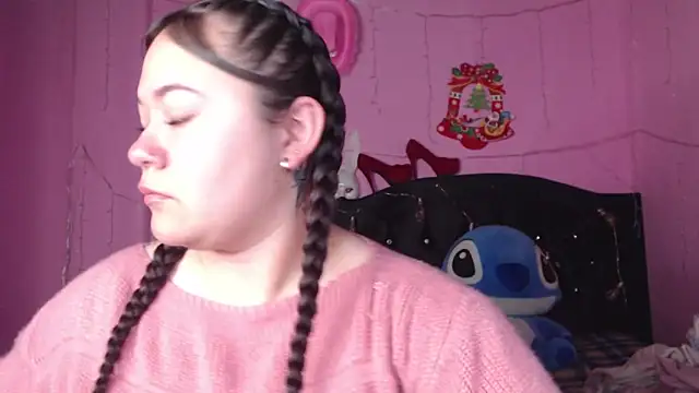 NikkiRous  online show from March 3, 2025, 3:42 pm