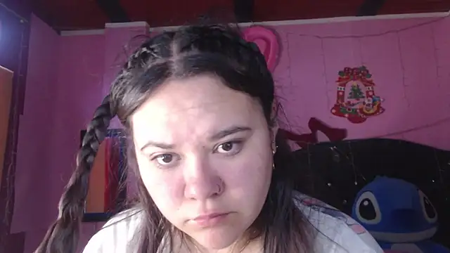 NikkiRous  online show from September 10, 2025, 12:38 pm