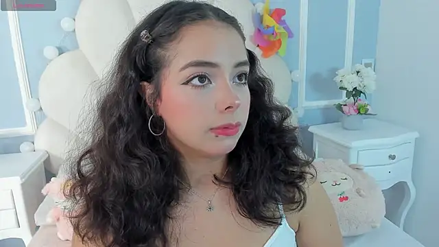 Cheerrysweett online show from December 11, 2024, 1:06 pm