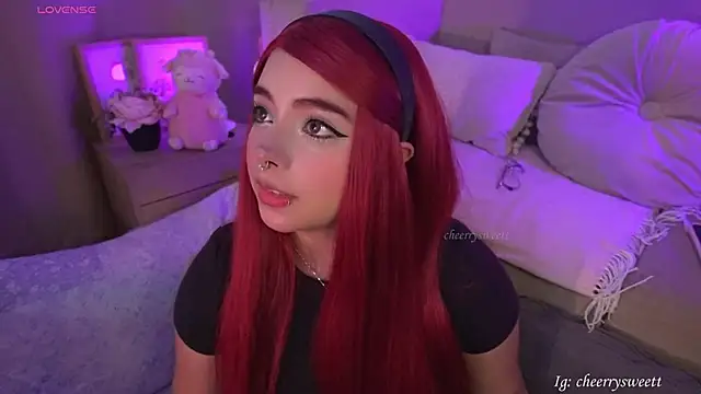 Cheerrysweett online show from March 16, 2026, 8:24 pm