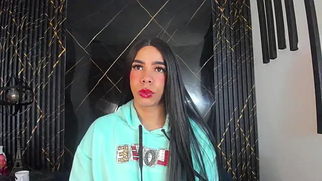 Giorgina Parado online show from October 9, 2025, 4:10 am