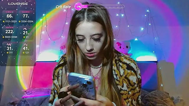 Snapshot of MelodyElf chatting on December 20, 2024, 4:04 pm MelodyElf online show from December 20, 2024, 4:04 pm