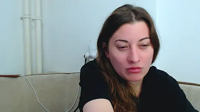 Helen Adams  online show from February 6, 2025, 5:25 am