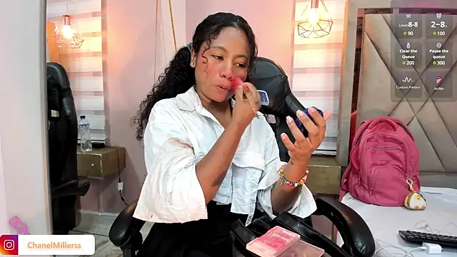 ChanelMillers  online show from February 5, 2025, 6:37 pm