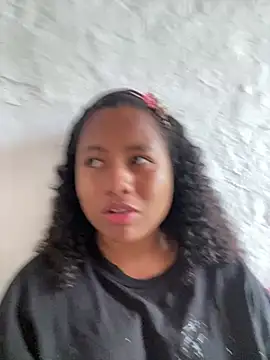 ChanelMillers  online show from February 13, 2025, 5:44 pm