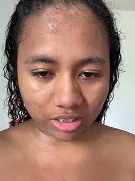 ChanelMillers  online show from October 21, 2025, 5:35 pm