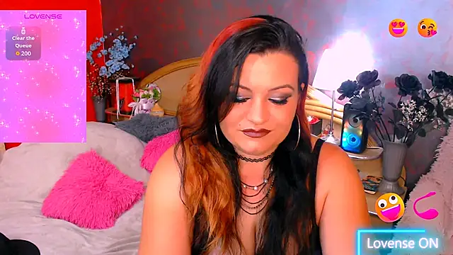 Ariellefoxy online show from June 1, 2026, 5:47 pm