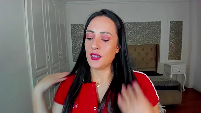 KimWessel  online show from September 28, 2025, 7:30 pm