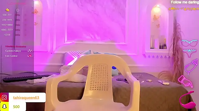 Snapshot of Tahira_21_ chatting on January 25, 2025, 1:54 am Tahira 21 online show from January 25, 2025, 1:54 am