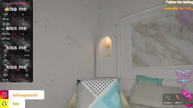 Snapshot of Tahira_21_ chatting on February 27, 2025, 7:37 pm Tahira 21 online show from February 27, 2025, 7:37 pm