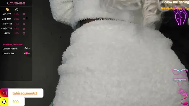 Snapshot of Tahira_21_ chatting on March 17, 2025, 7:37 pm Tahira 21 online show from March 17, 2025, 7:37 pm