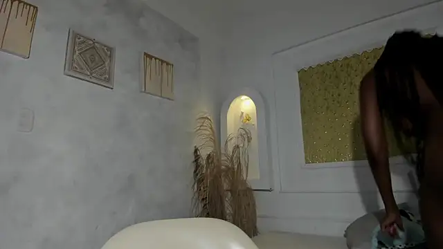 Snapshot of Tahira_21_ chatting on October 9, 2025, 6:50 pm Tahira 21 online show from October 9, 2025, 6:50 pm