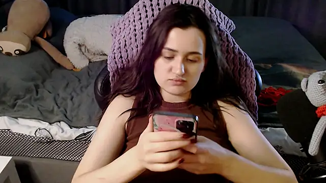 Snapshot of KiraYammy chatting on January 13, 2025, 1:56 am KiraYammy online show from January 13, 2025, 1:56 am