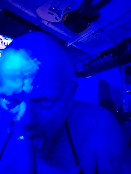 Snapshot of MagicAdmiralty5 chatting on March 1, 2026, 9:22 am MagicAdmiralty5 online show from March 1, 2026, 9:22 am