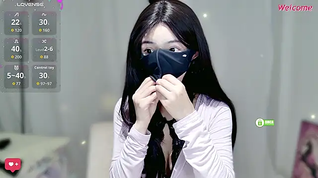 Snapshot of Duduludululu chatting on October 8, 2025, 8:34 am Duduludululu online show from October 8, 2025, 8:34 am