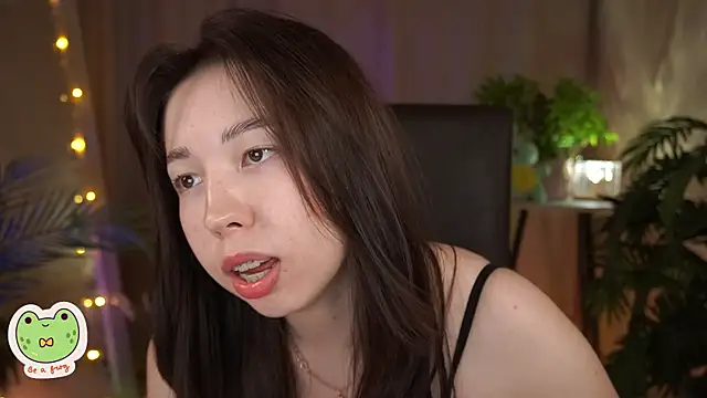 Sarah Son online show from January 18, 2025, 11:54 am