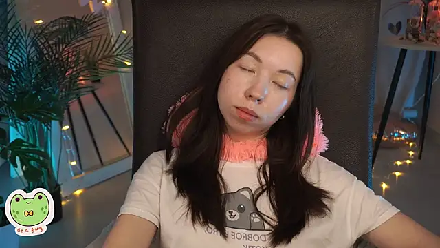 Sarah Son online show from February 16, 2025, 8:32 am