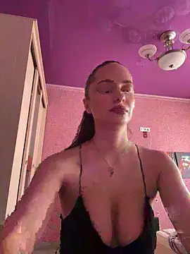 Snapshot of Kristis43 chatting on April 25, 2026, 9:01 am Kristis43 online show from April 25, 2026, 9:01 am