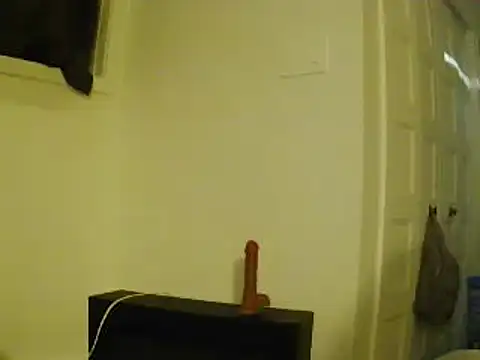 L0cKyseven77 online show from February 5, 2025, 1:04 am