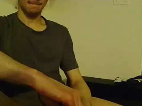 L0cKyseven77 online show from February 12, 2025, 1:41 am