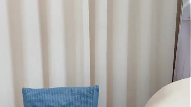 KaleAnisa online show from February 4, 2026, 1:22 am