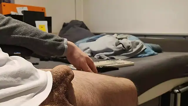 Alphapimmelchen online show from December 19, 2024, 9:51 am