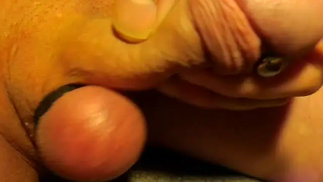 TheHardone 29 online show from December 18, 2025, 4:07 am