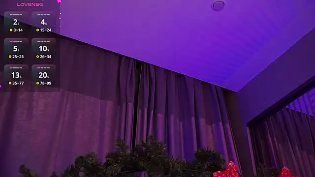 LunaNight online show from December 24, 2024, 11:44 pm