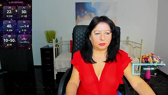 Julia Dean online show from February 6, 2026, 12:52 pm