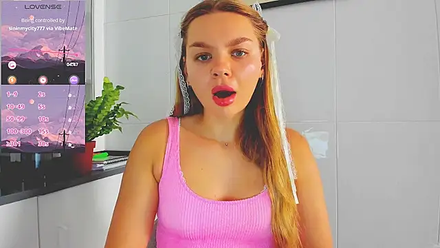 Molly sweetie online show from July 12, 2026, 6:37 am