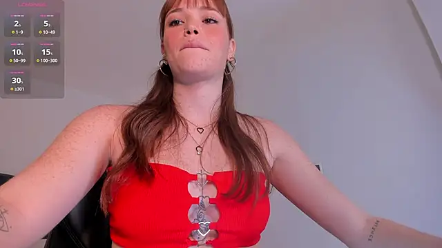 CorinneRusso online show from December 24, 2024, 4:22 am