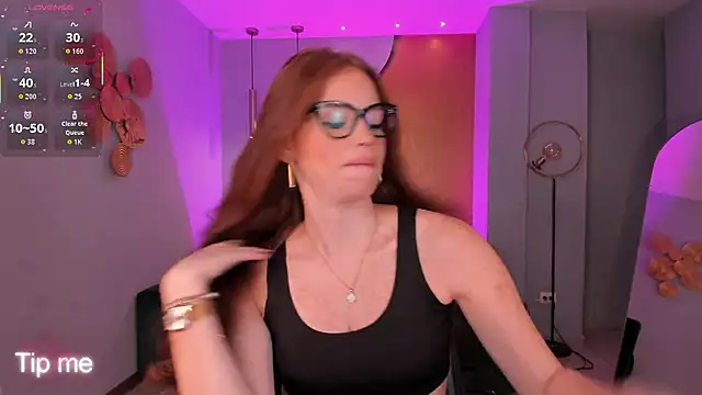 CorinneRusso online show from February 19, 2026, 12:45 pm