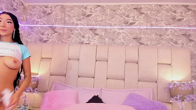 ZendayaGrey online show from February 13, 2025, 11:15 pm