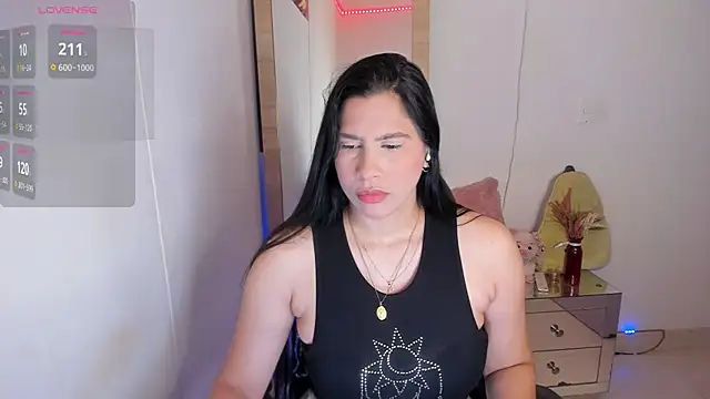 hellensexy online show from March 31, 2026, 10:21 pm
