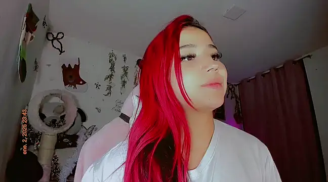 madisonx17 online show from January 3, 2025, 4:44 am