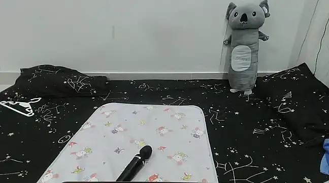 Milajinxi online show from February 7, 2025, 1:25 am